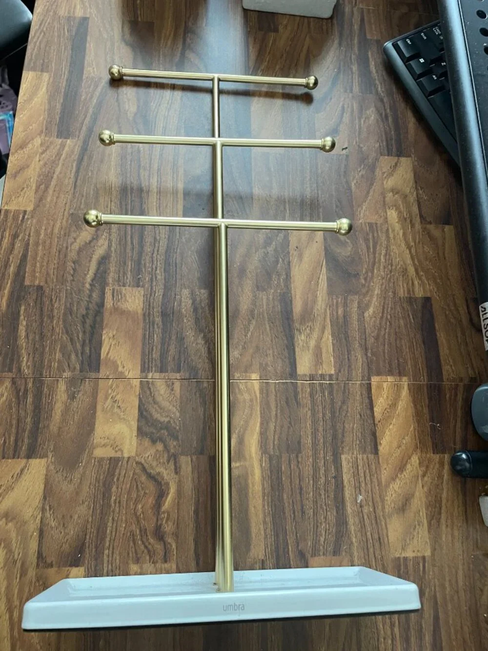 Umbra Trigem Necklace Stand
